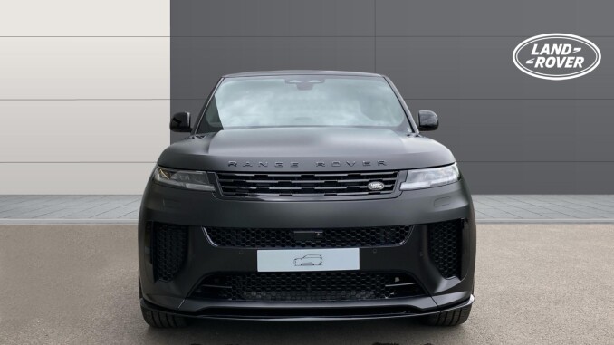 Land Rover Range Rover Sport 4.4 P635 V8 SV Ultimate Edition 5dr Auto Petrol Estate - Image 7